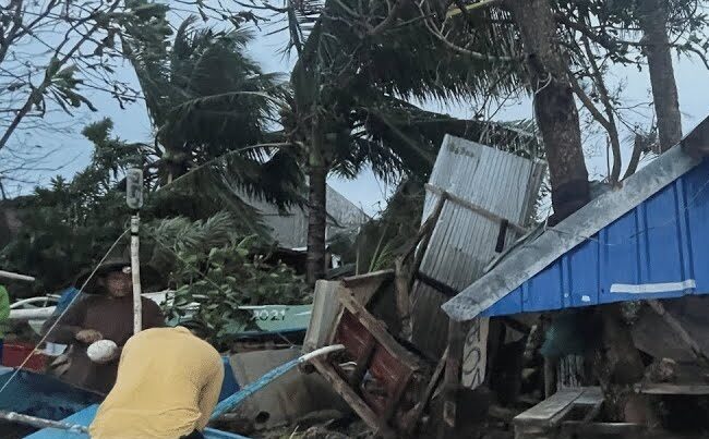 Deadly typhoon Odette (Rai) destroys parts of the Philippines　YouTubeチャンネルINQUIRER.Netより